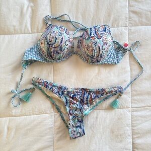 Victoria’s Secret Paisley Print Bikini Set